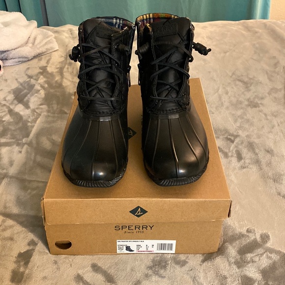 Sperry Shoes - Sperry Saltwater Nylon Quilt black